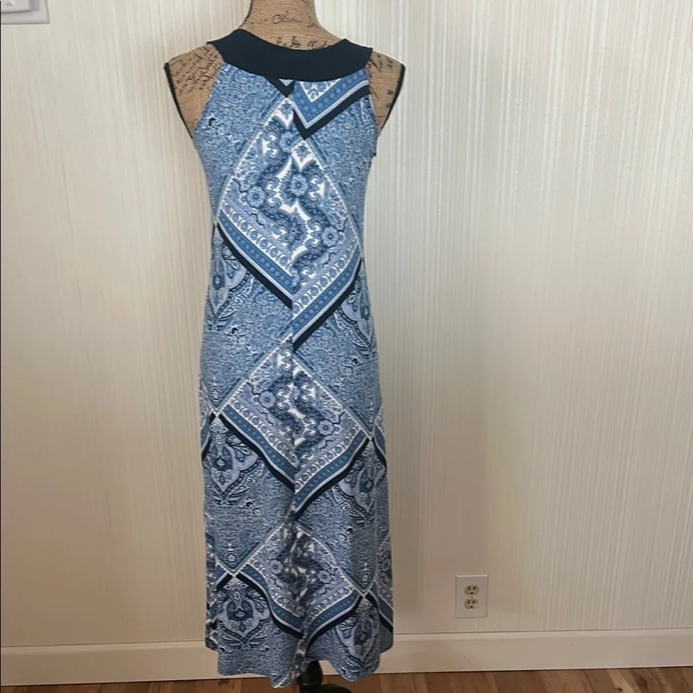 Elegant Blue Patterned Maxi Dress